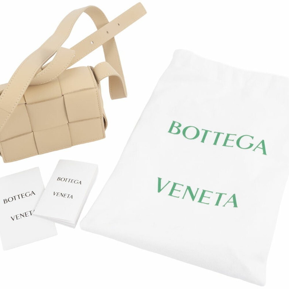 BOTTEGA VENETA Beige Lambskin Leather Shoulder Bag - Picture 10 of 10